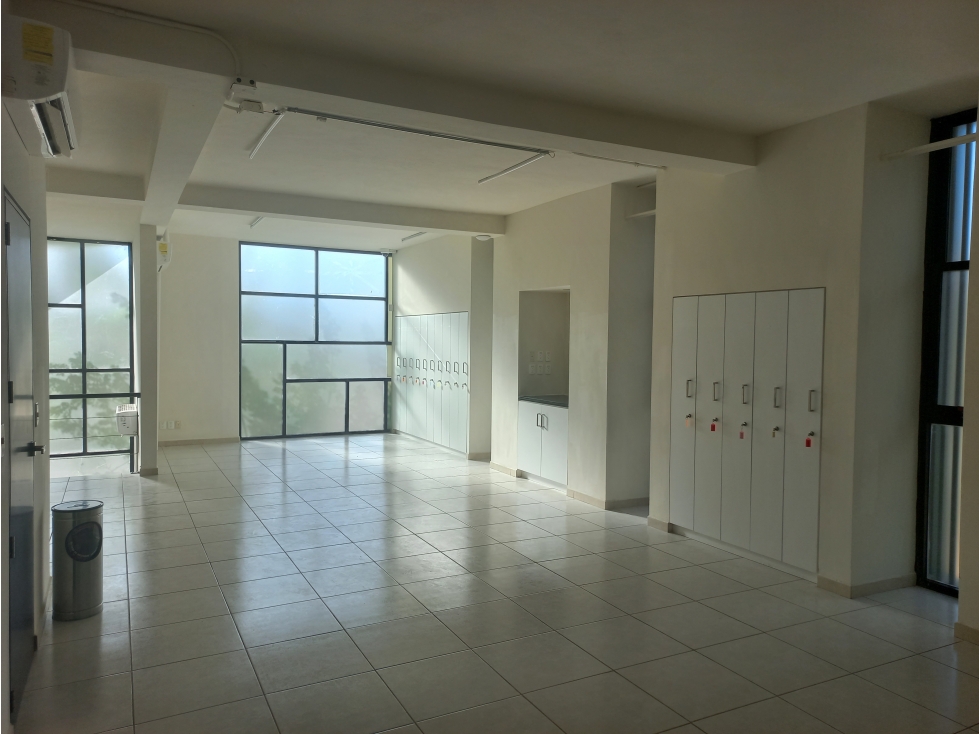 Edificio Corporativo en Renta Zona Altabrisa, Mérida - 3
