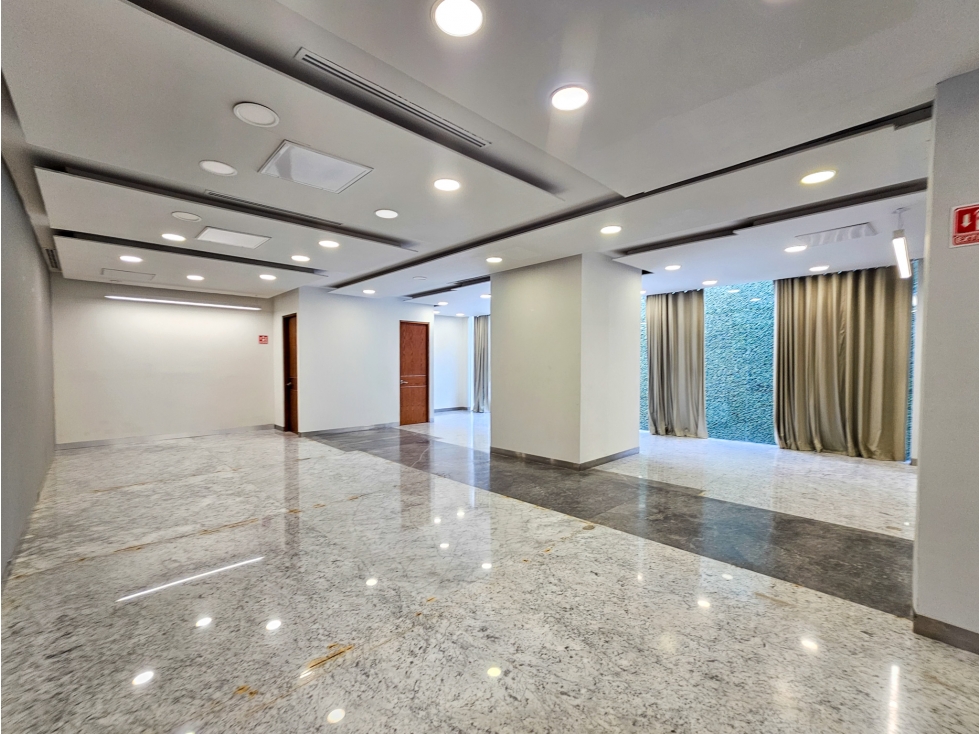 Avenida García Lavín Edificio Comercial en Renta frente City Center - 2