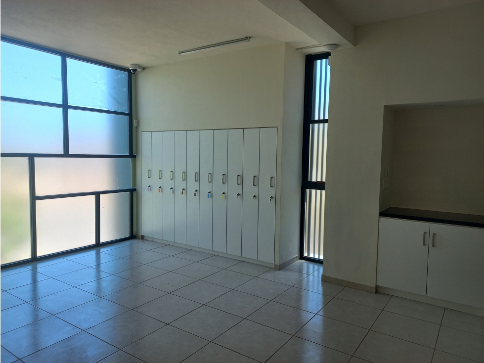 Edificio Corporativo en Renta Zona Altabrisa, Mérida - 4
