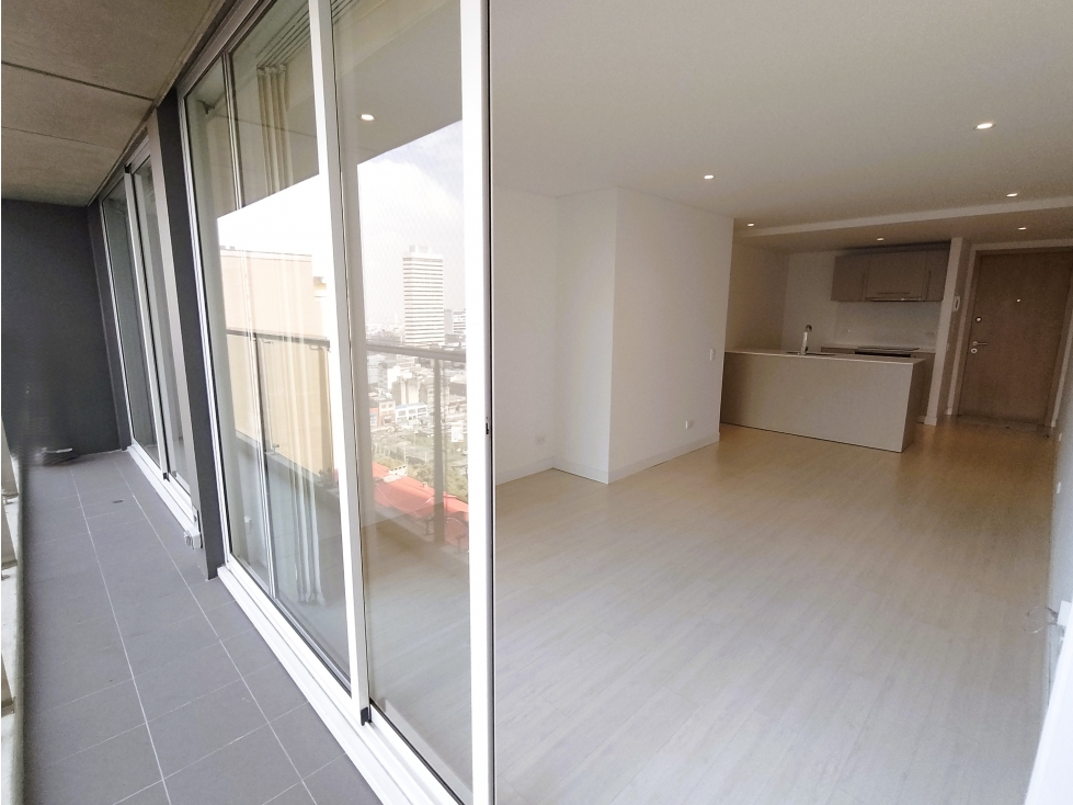Apartamento con Parqueadero en Venta en Torre Bacatá 66 m2