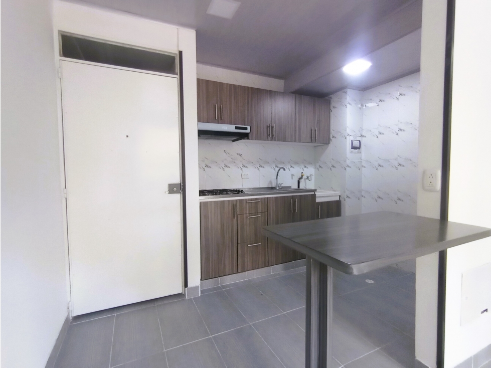 Apartamento en Arriendo en Villa Alsacia - 2