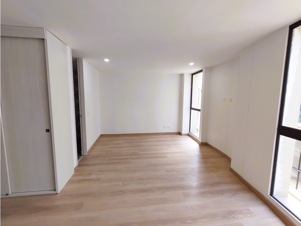 Apartaestudio con Parqueadero en Arriendo en Centro Historico, Belén. — foto 5