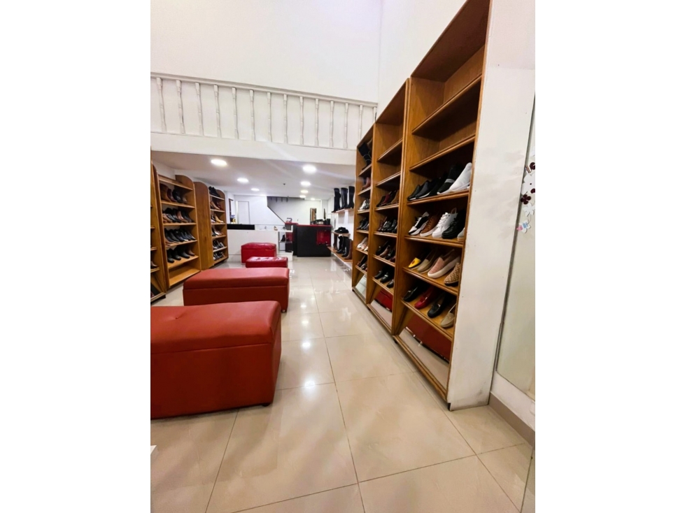 Local comercial en venta en Centro Comercial Iserra 100 — foto 4
