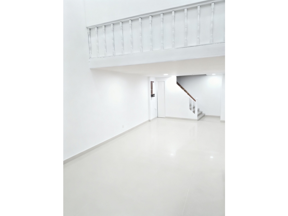 Local comercial en venta en Centro Comercial Iserra 100 — foto 2