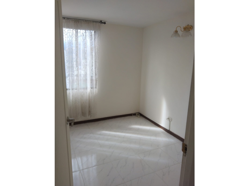 APARTAMENTO PARA ALQUILAR — foto 6