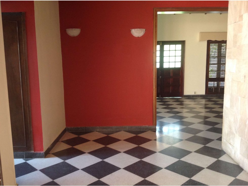 VENDO RESIDENCIA EN BARRIO SEMINARIO — foto 5