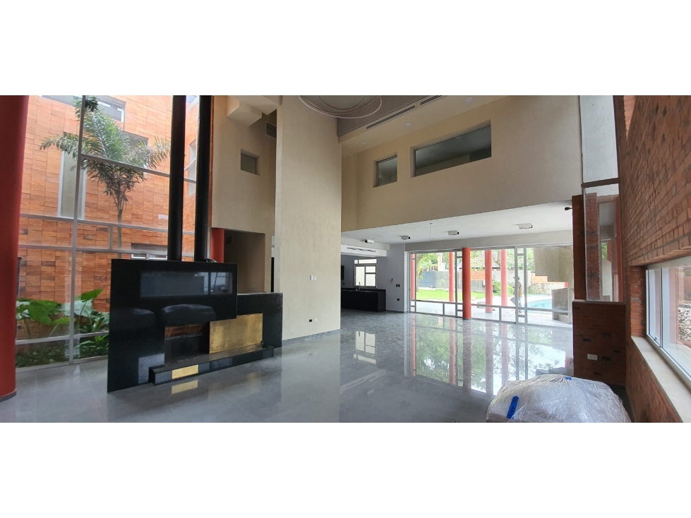 VENDO GRAN RESIDENCIA A ESTRENAR EN EL CENTRO DE SAN BERNARDINO - 2