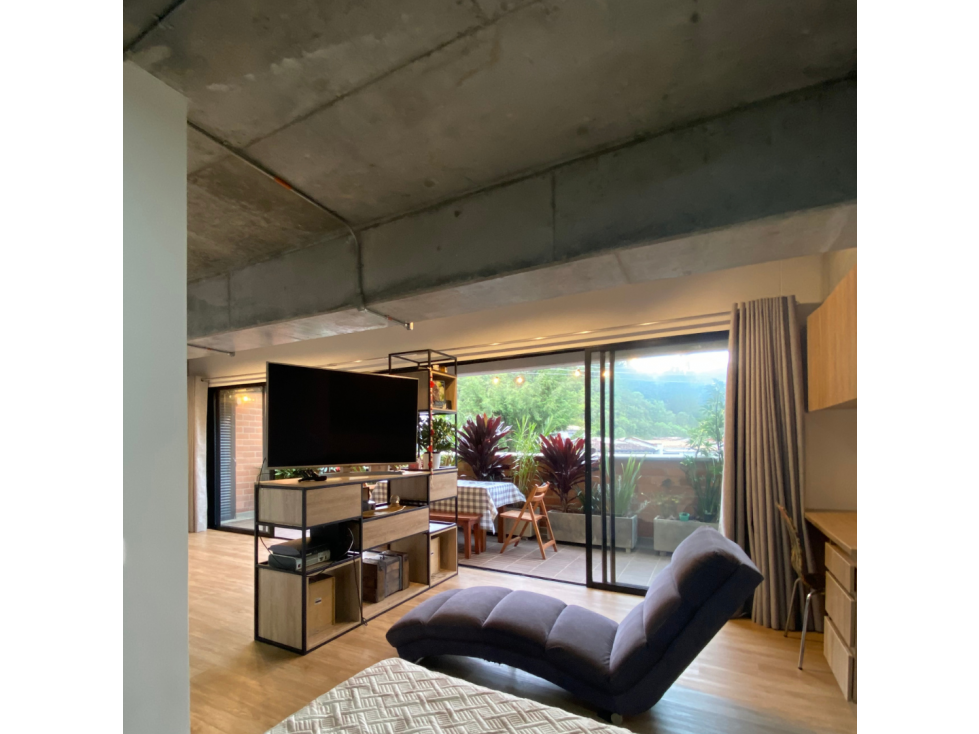 APARTAESTUDIO CON TERRAZA EN RENTA EN EL RETIRO — foto 5