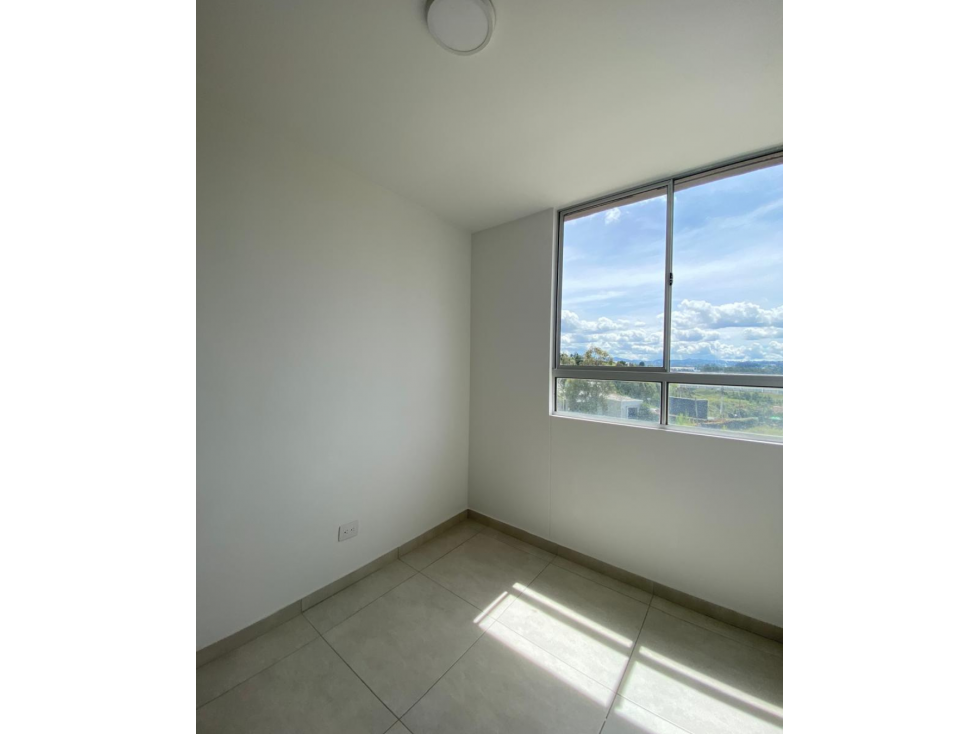 APARTAMENTO EN VENTA EN RIONEGRO - FONTIBON .OPORTUNIDAD!! — foto 3