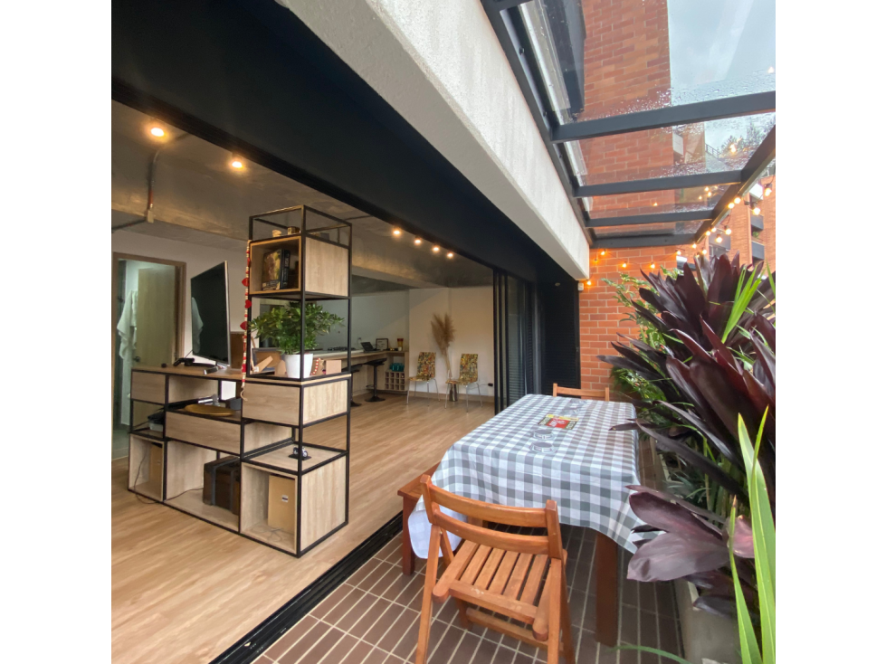 APARTAESTUDIO CON TERRAZA EN RENTA EN EL RETIRO — foto 2