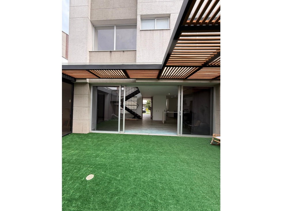 CASA EN VENTA O RENTA EN UNIDAD CERRADA RIONEGRO, EL PORVENIR — foto 2