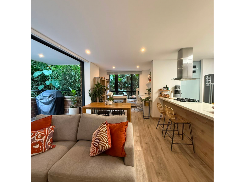 HERMOSO APARTAMENTO EN VENTA EN EL RETIRO — foto 5