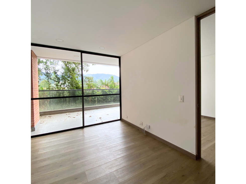 APARTAMENTO EN VENTA EN EL RETIRO — foto 5