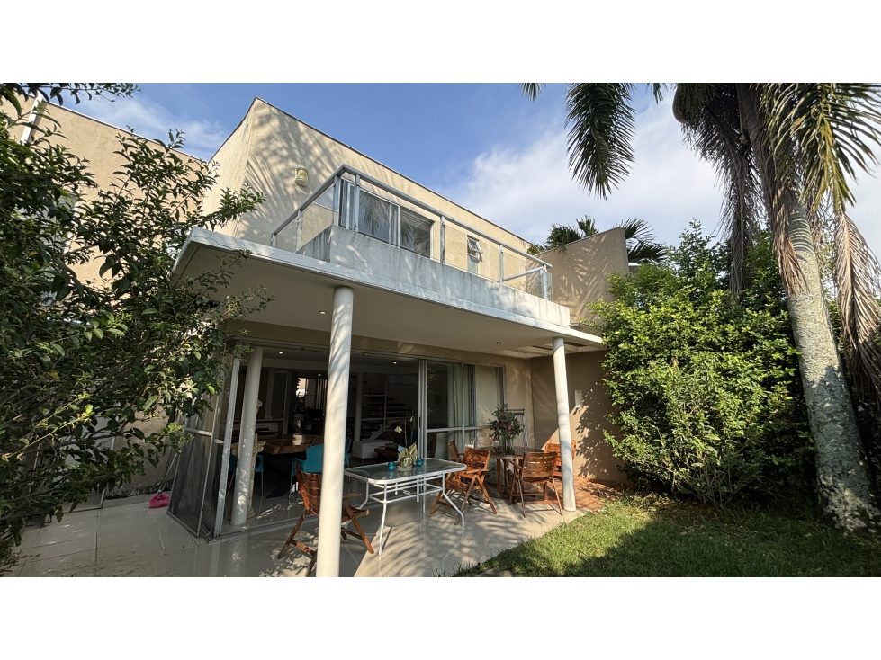 EN VENTA CASA JAMUNDI, ALFAGUARA