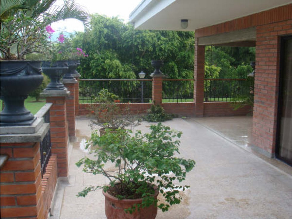 EN RENTA FINCA EN CERRITOS AMOBLADA - 5