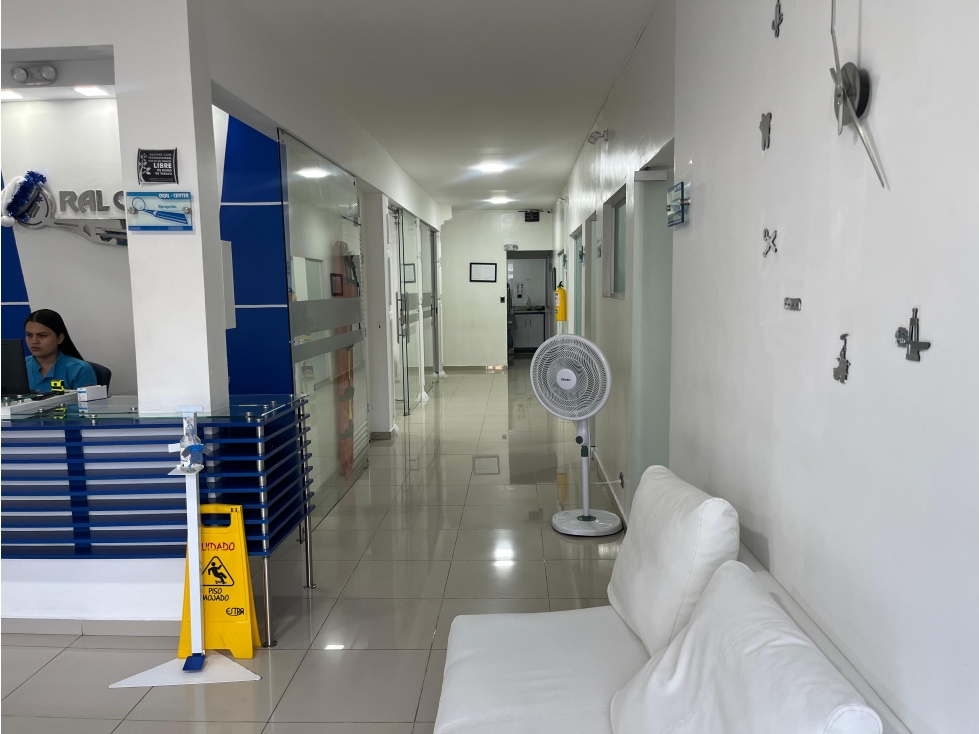 En venta casa Avenida 30 de agosto