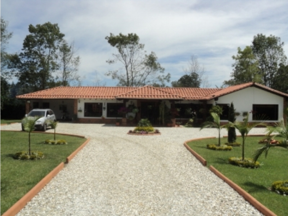 Casa Campestre en Llanogrande.