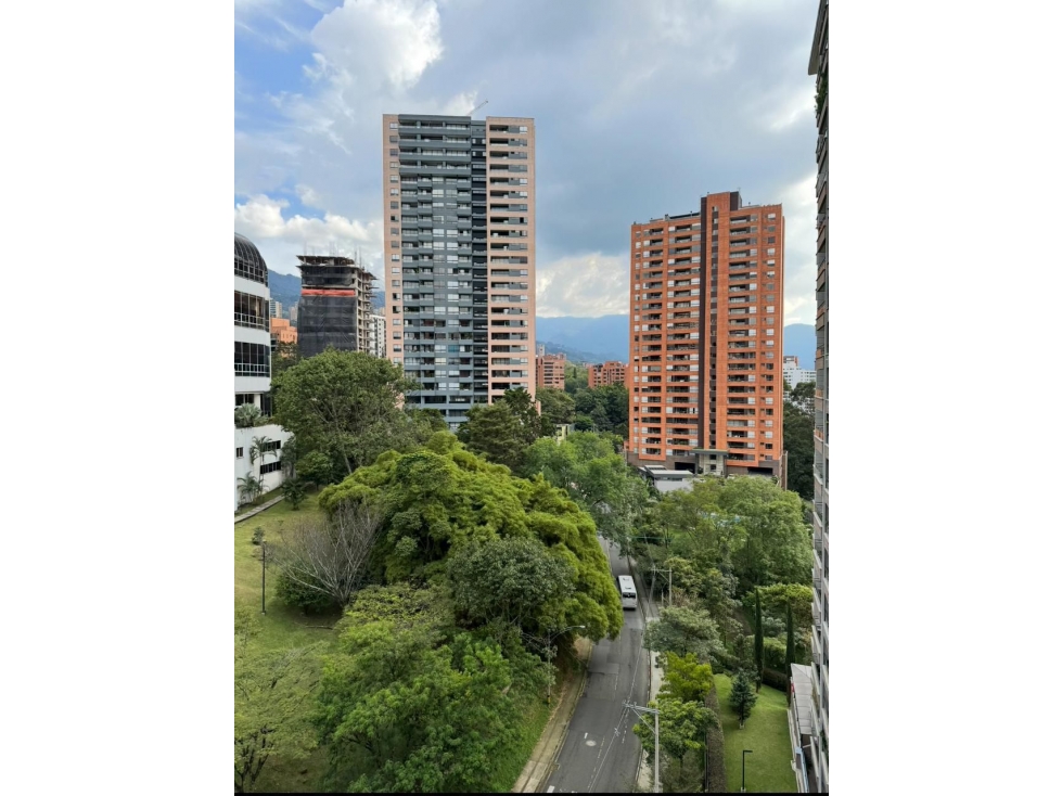 Apartamento Vía Linares, El Poblado.