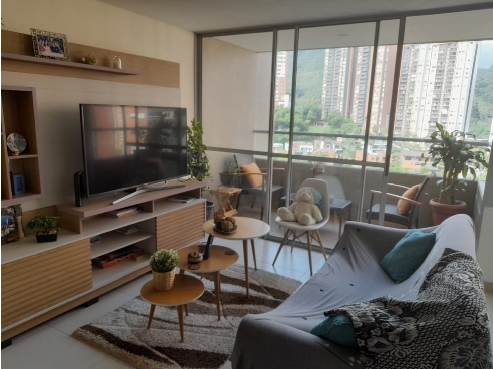 Apartamento, Gran Unidad en Sabaneta