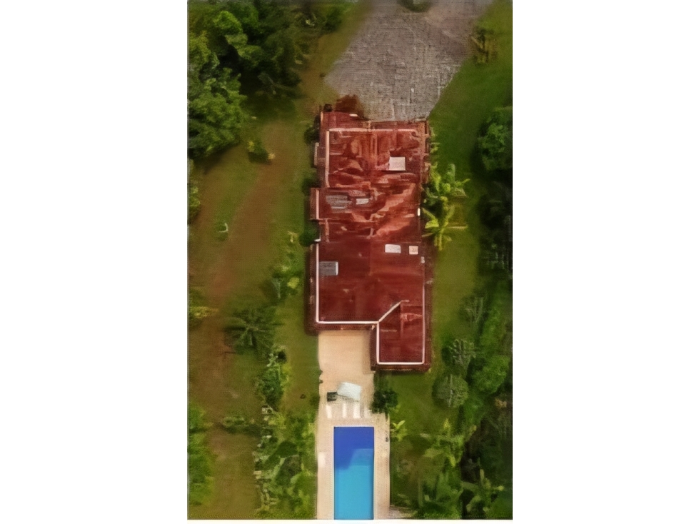 Finca con piscina en Bolombolo. — foto 2