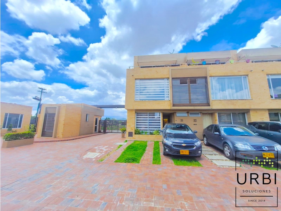 CASA EN VENTA CAMPO VERDE 31 - EL TEJAR