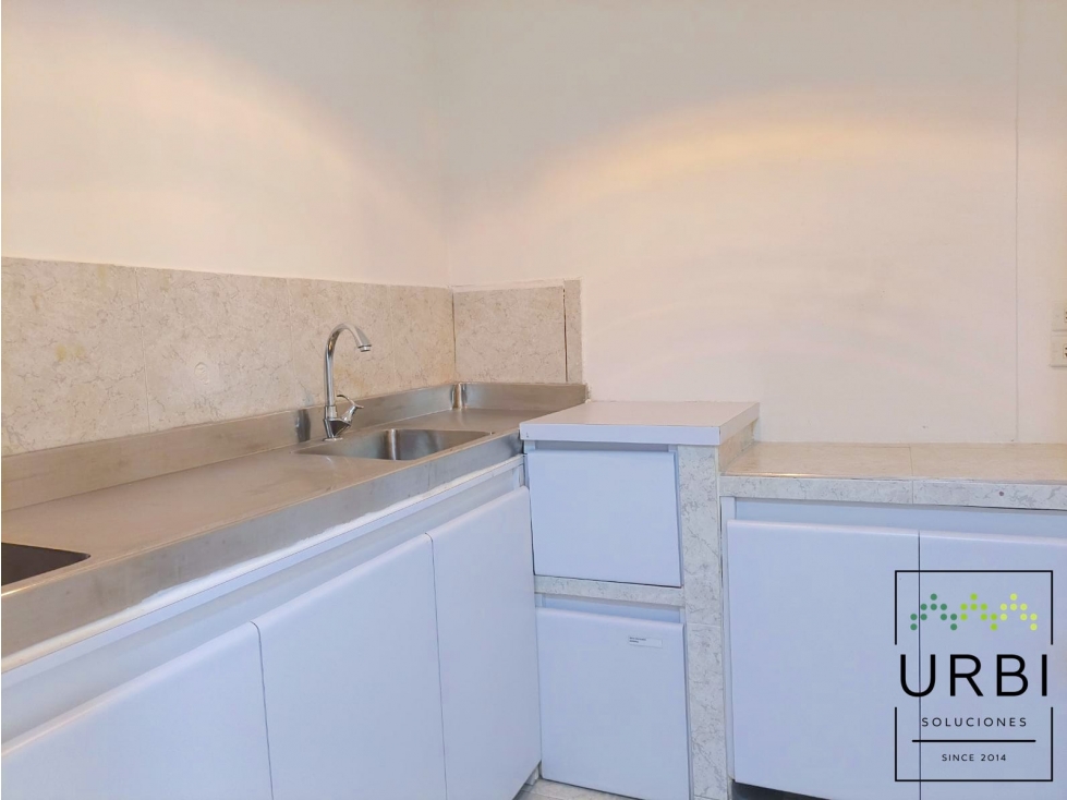 OFICINA EN ARRIENDO - SANTA BARBARA OCCIDENTAL — foto 4