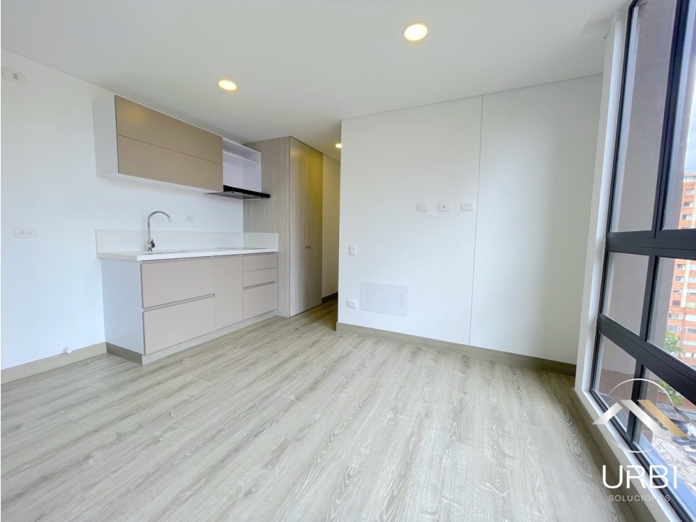 ARRIENDO APARTAESTUDIO AMOBLADO EDIFICIO UNIK - ZONA CENTRO — foto 4