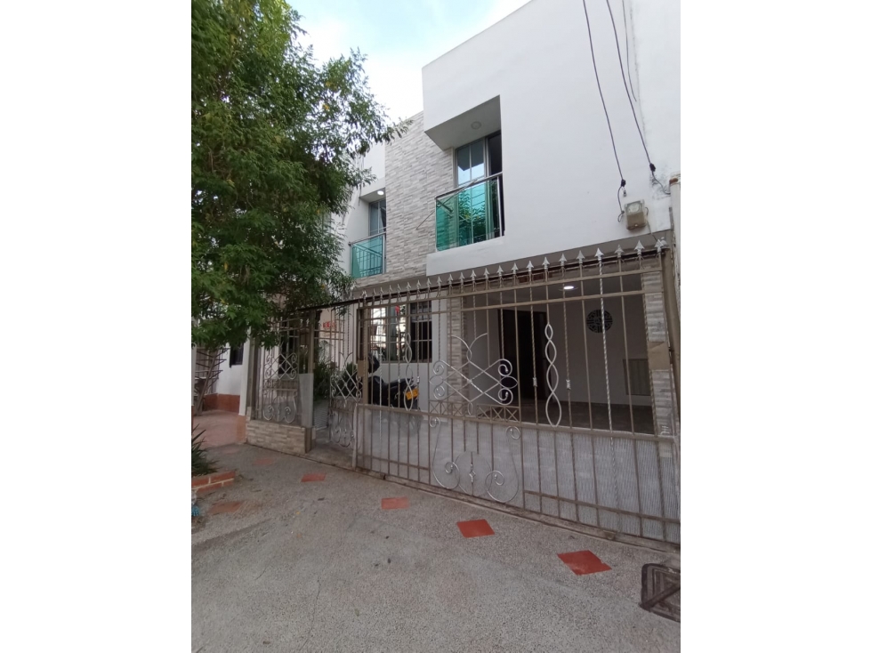 CASA DUPLEX EN VENTA BARRIO ALMENDROS ETAPA 2 - 2