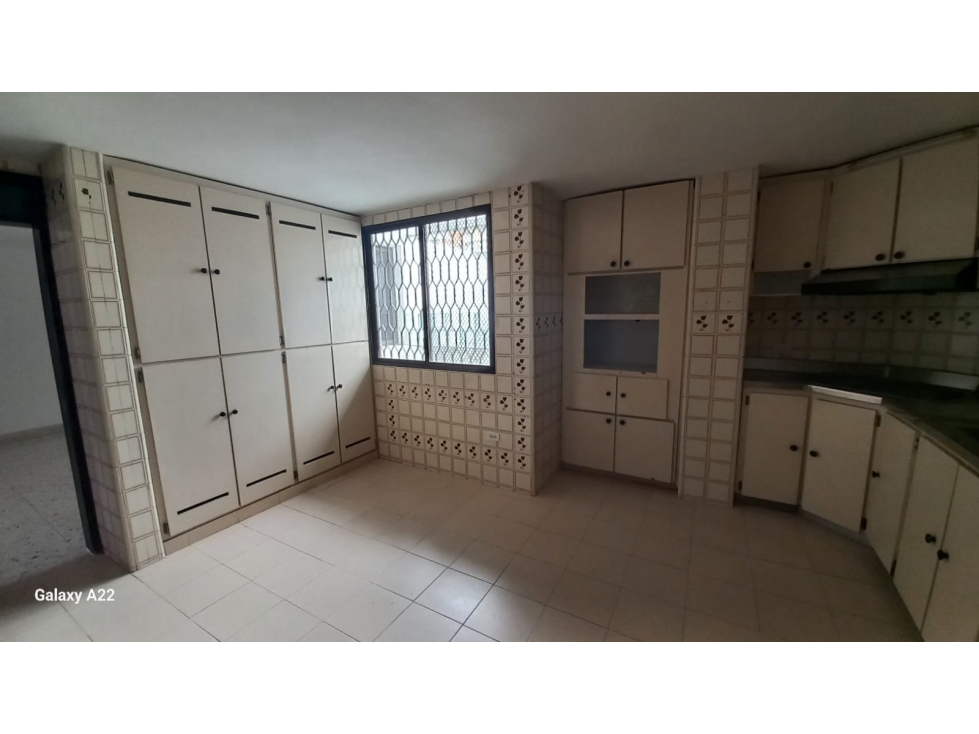 APARTAMENTO EN VENTA EL GOLF — foto 4