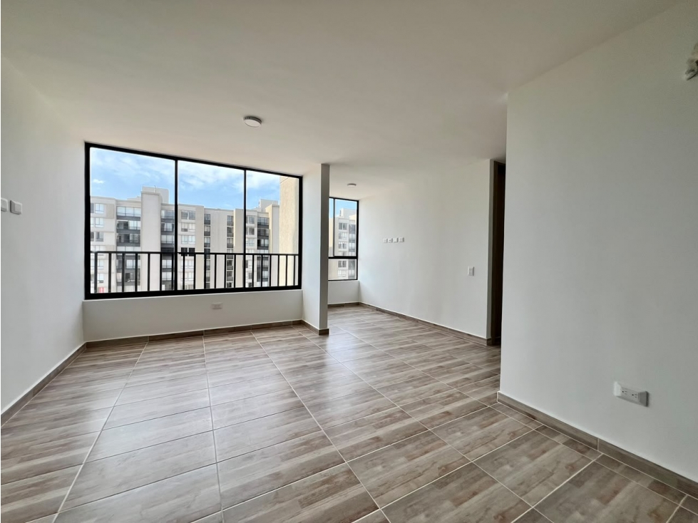 APARTAMENTO EN ARRIENDO MALLORQUIN - CONJ FIDANO