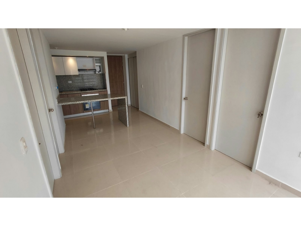 APARTAMENTO EN ARRIENDO EN MIRAMAR CONJ GENOVA