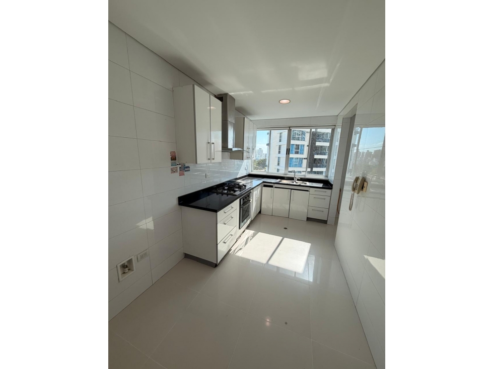 APARTAMENTO EN ARRIENDO- RIVER HEIGHTS APARTAMENTOS