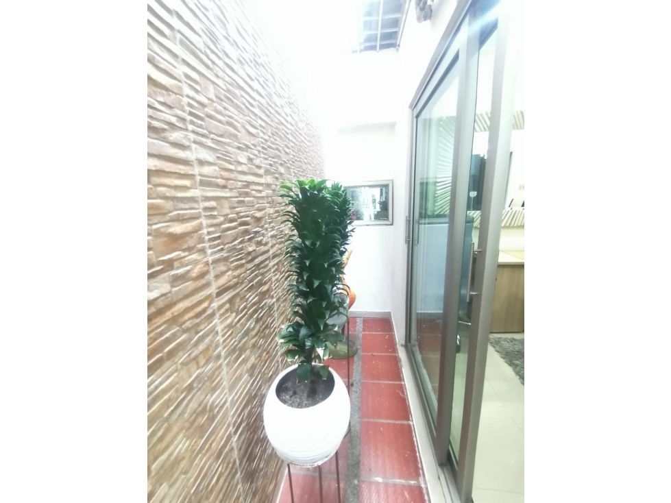 LINDA CASA EN RECREO DUPLEX — foto 4