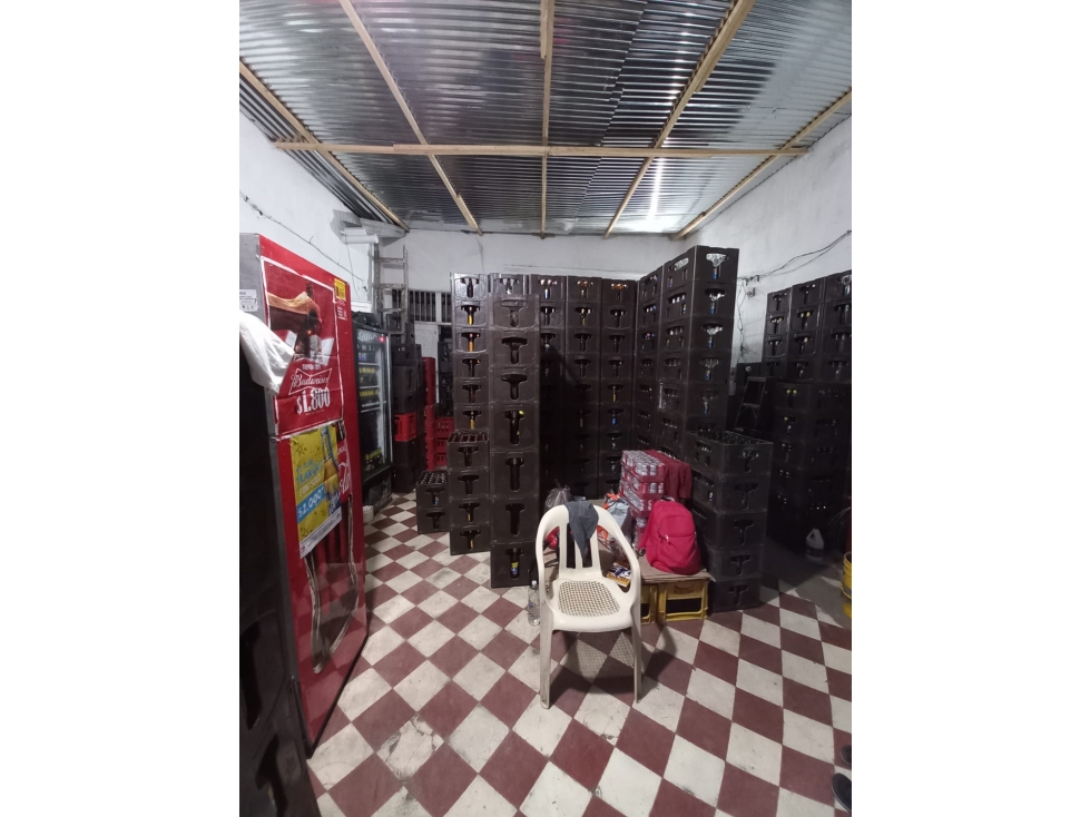 LOCAL AMPLIO EN EL CENTRO DE BARRANQUILLA — foto 3