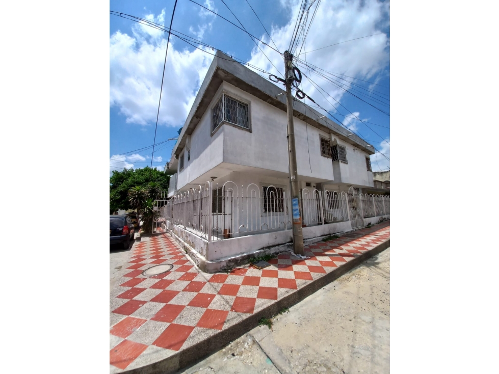 CASA EN VENTA PISO 1 + 2 APTOS EN 2 PISO BARIO LAS GAVIOTAS - 1