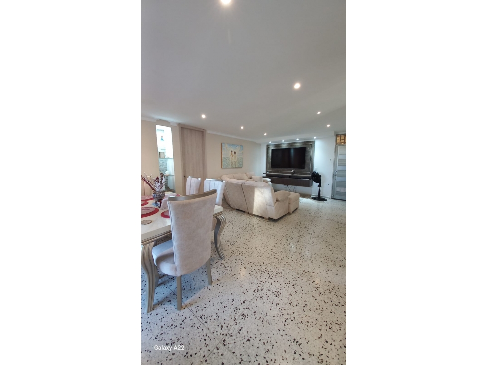 APARTAMENTO EN VENTA EL TABOR — foto 4