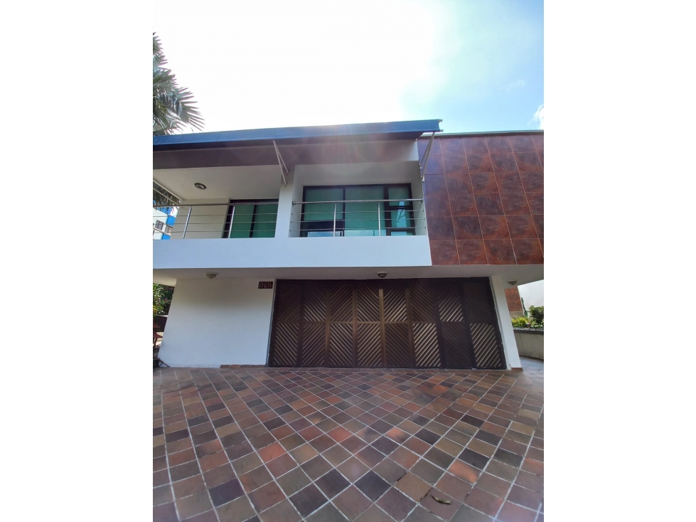 CASA EN VENTA BARRIO LOS ALPES — foto 3