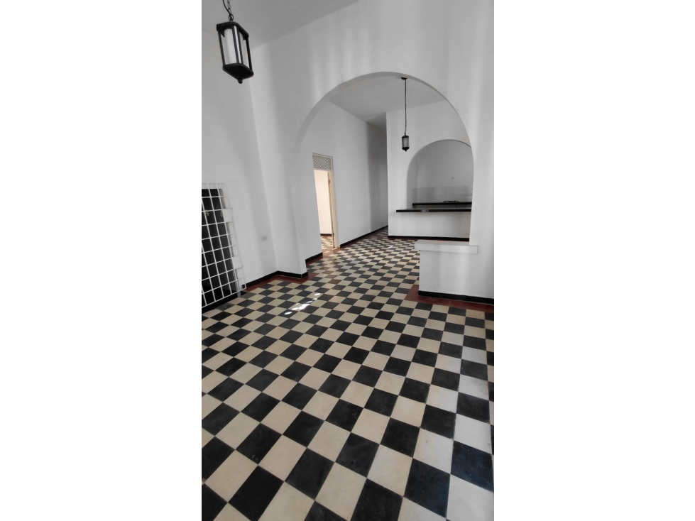 Hermosa Amplia Casa Patrimonial en VENTA Barrio El Prado — foto 4