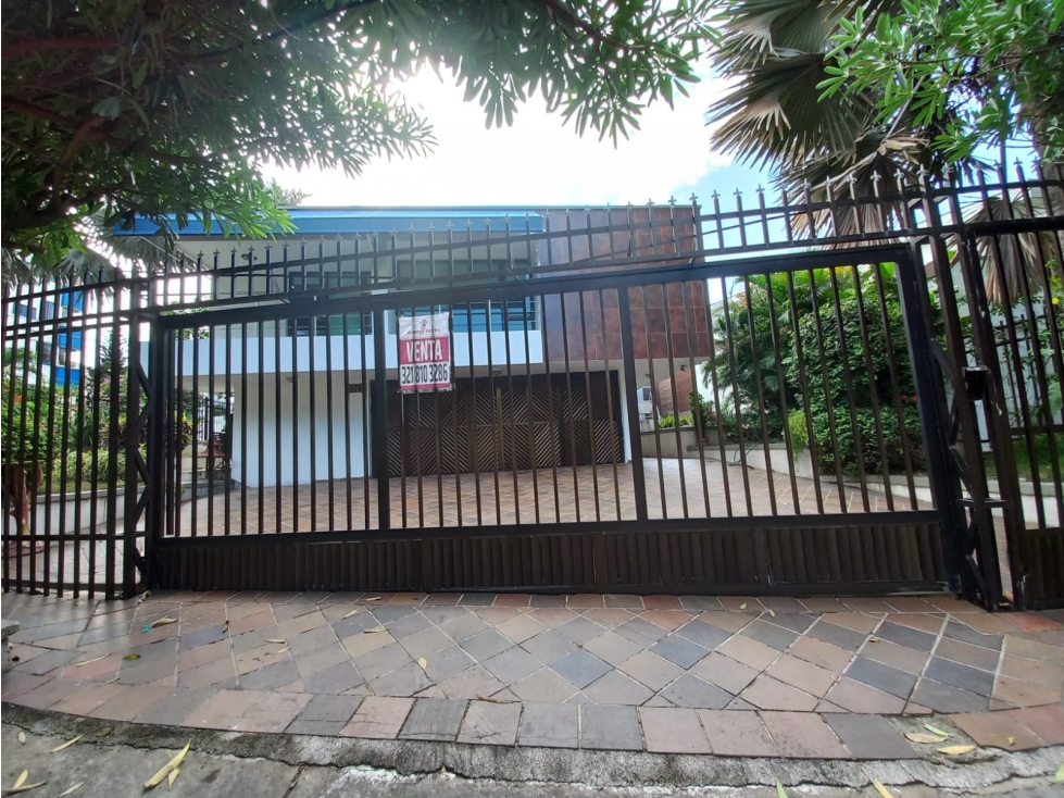 CASA EN VENTA BARRIO LOS ALPES — foto 4