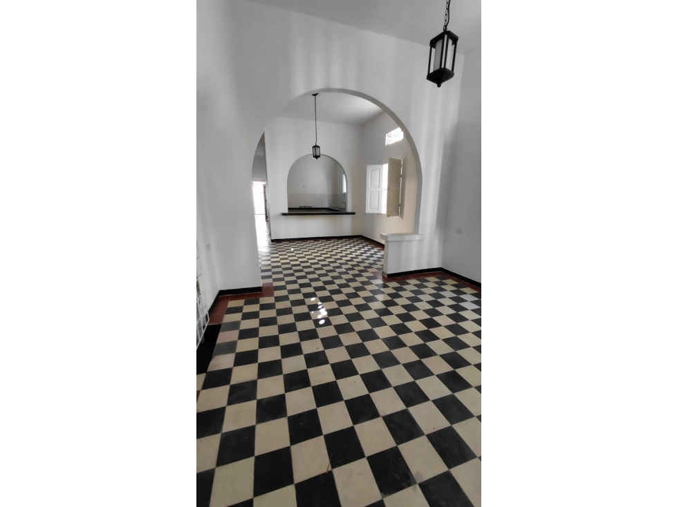 Hermosa Amplia Casa Patrimonial en VENTA Barrio El Prado — foto 5