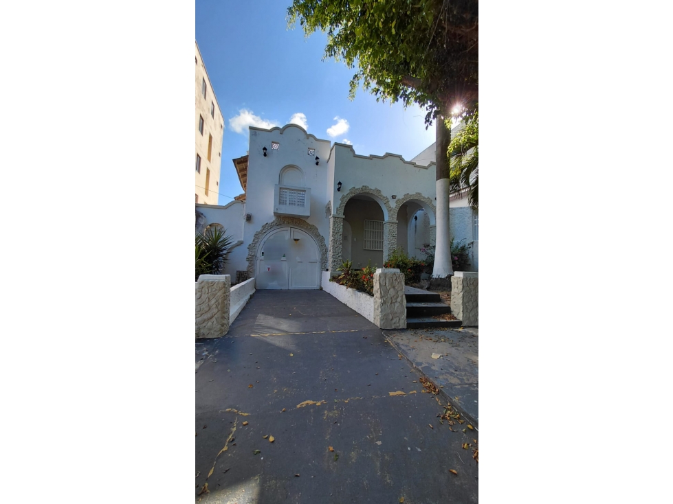 Hermosa Amplia Casa Patrimonial en VENTA Barrio El Prado — foto 2