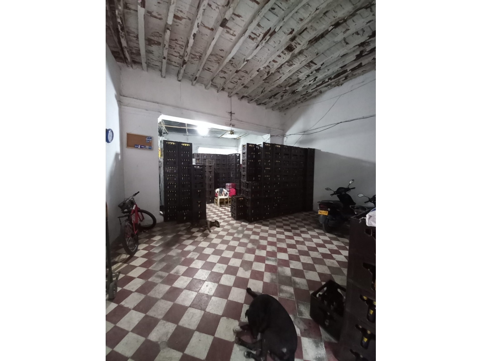 LOCAL AMPLIO EN EL CENTRO DE BARRANQUILLA — foto 5