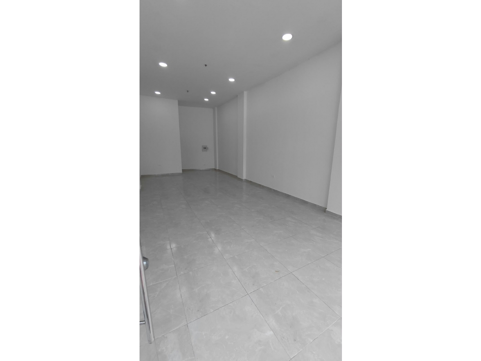 LOCAL COMERCIAL EN ARRIENDO EN EL PRADO — foto 2
