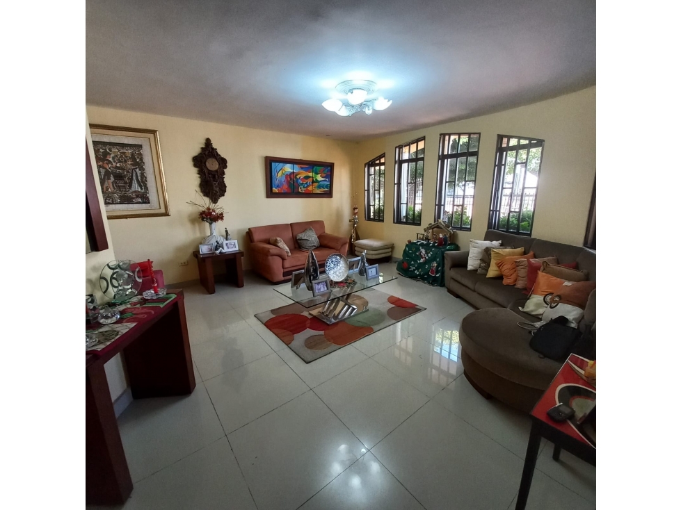 CASA EN VENTA BARRIO CIUDAD JARDIN — foto 4