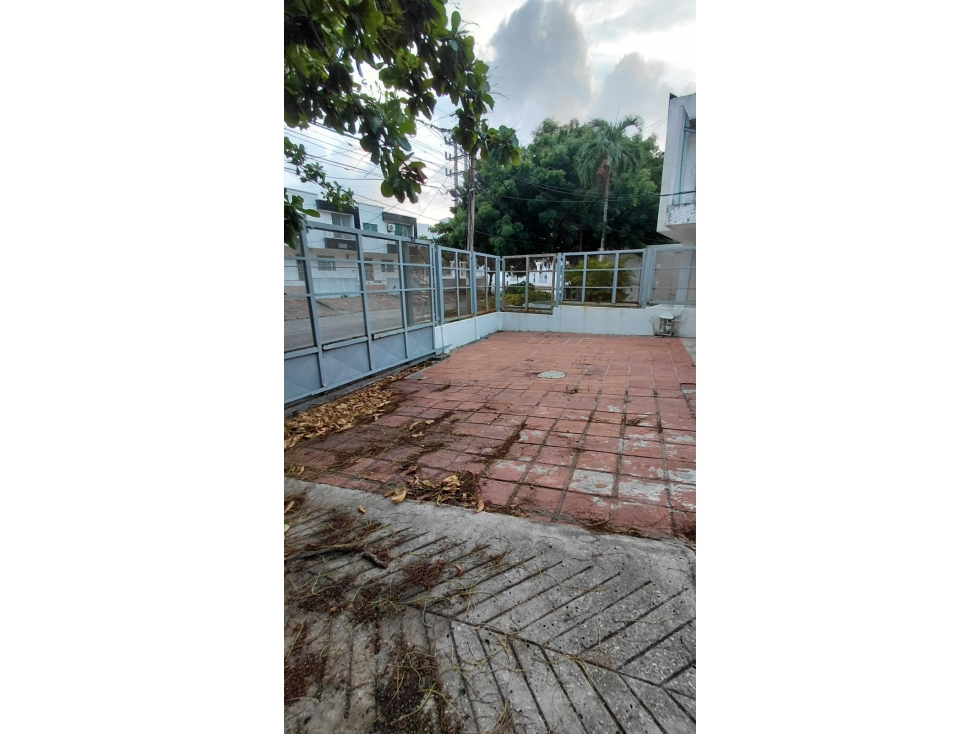 CASA COMERCIAL EN ARRIENDO EN NUEVO HORIZONTE — foto 4