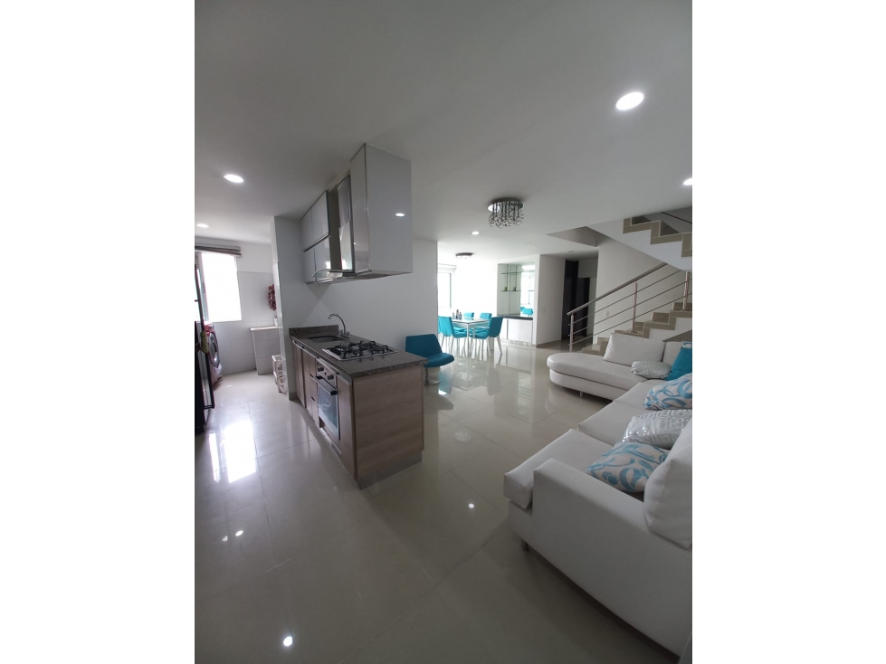 PENTHOUSE EN VENTA BARRIO CIUDAD JARDIN - JARDIN PLAZA — foto 3
