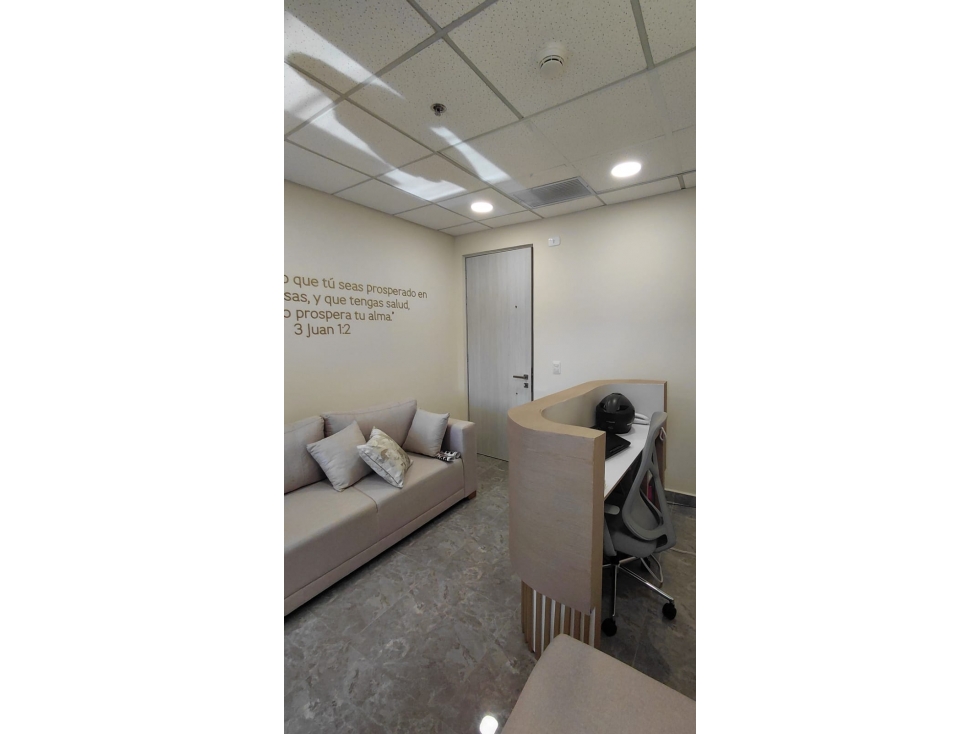 ARRIENDO CONSULTORIO Y/O OFICINA - PORTAL DE GENOVES — foto 5