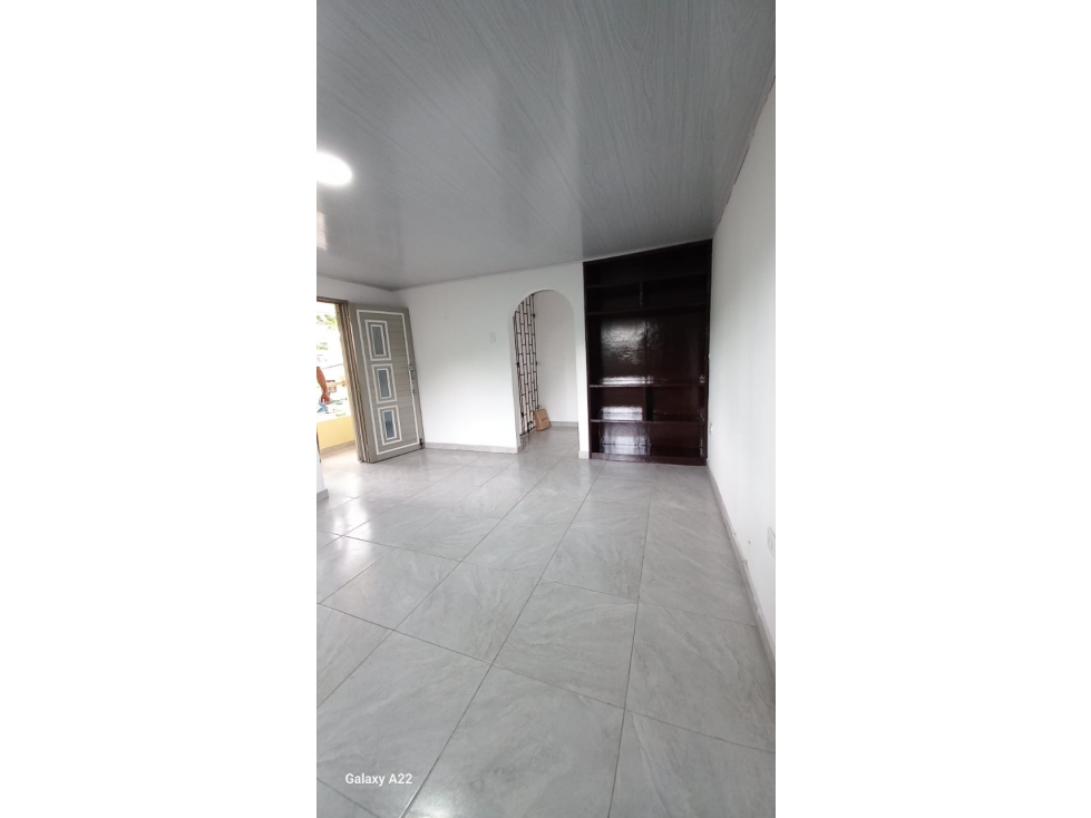 Fresco y Amplio apartamento en VENTA ubicado en La UNION — foto 2