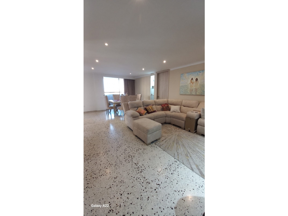 APARTAMENTO EN VENTA EL TABOR
