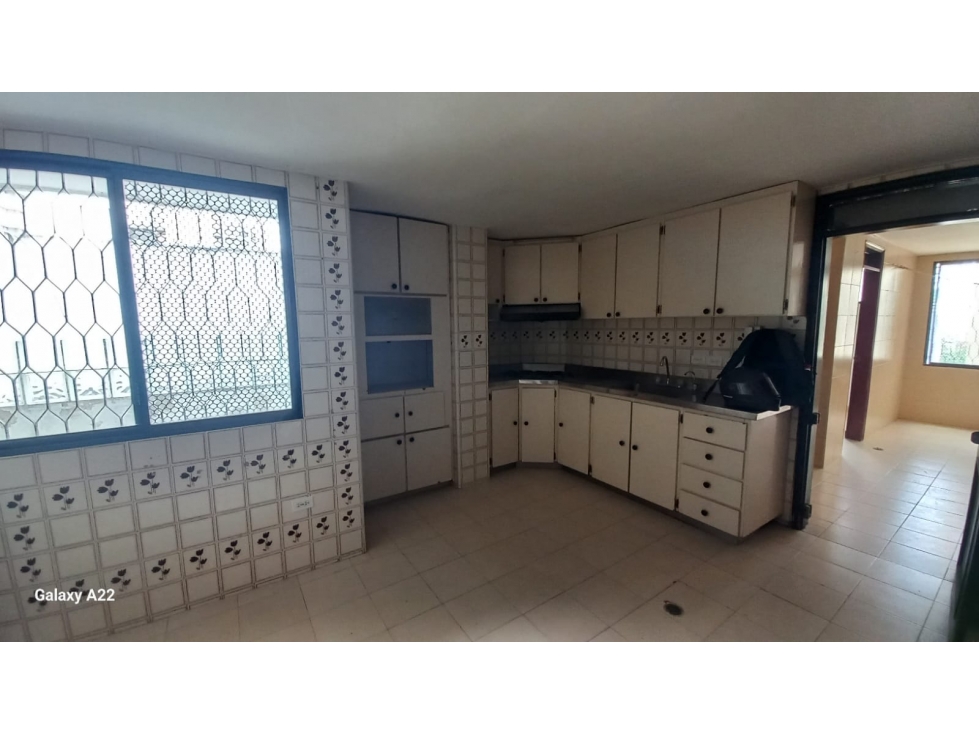 APARTAMENTO EN VENTA EL GOLF — foto 3